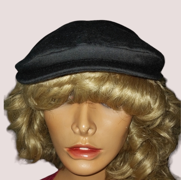 Coco Black Flat Cap Hat - Picture 2 of 7